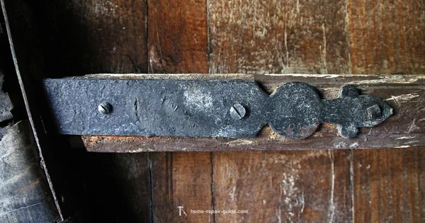 Hinge Plate Fix - Home Repair Guide